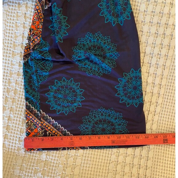 Bobbie Brooks Navy Patterened Silky Feel Wide Plazzo Stretchy Size Medium Pants - Picture 10 of 10